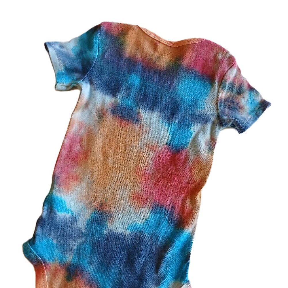 Tie Dye Baby Bodysuit With Abstract Pattern in Blue Red Orange 18 Months NWT - Picture 2 of 16